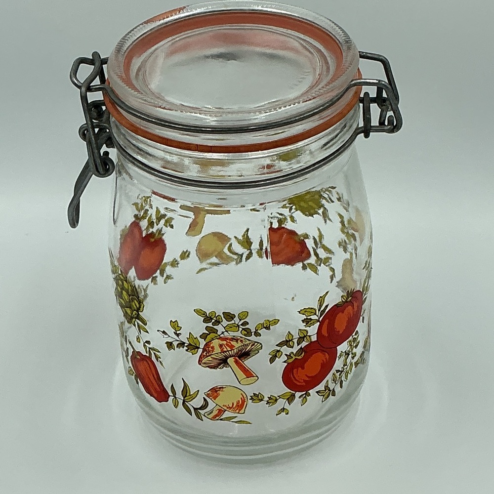 VNTG Arc France Spice of Life Glass Canister Jar 1Liter Hinged Lid 1970’s Era